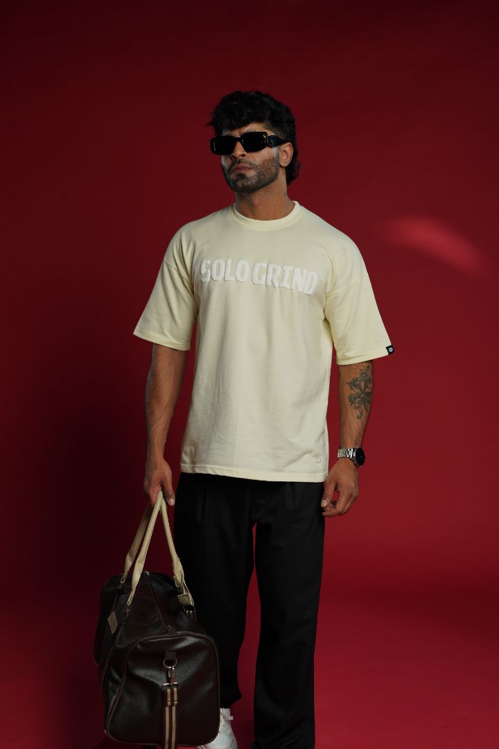 Daper Dash Solo Grind Premium Wolf Graphic Relaxed Fit T-shirt