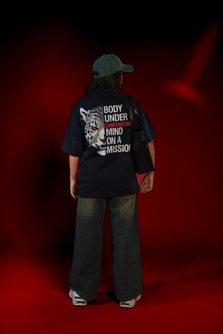 Build Mode ON Oversized Graphic T-Shirt | Daper Dash