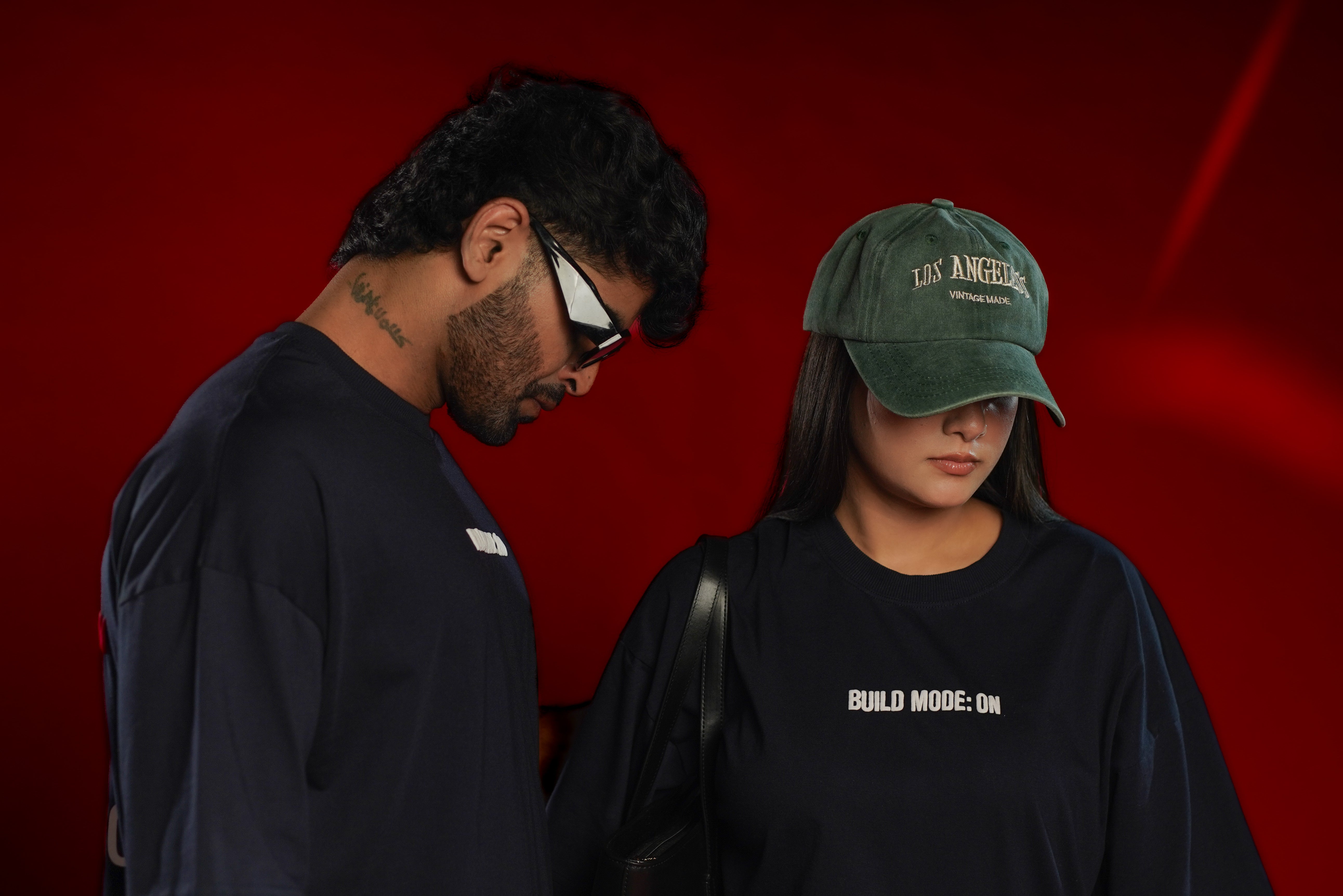 Build Mode ON Oversized Graphic T-Shirt | Daper Dash